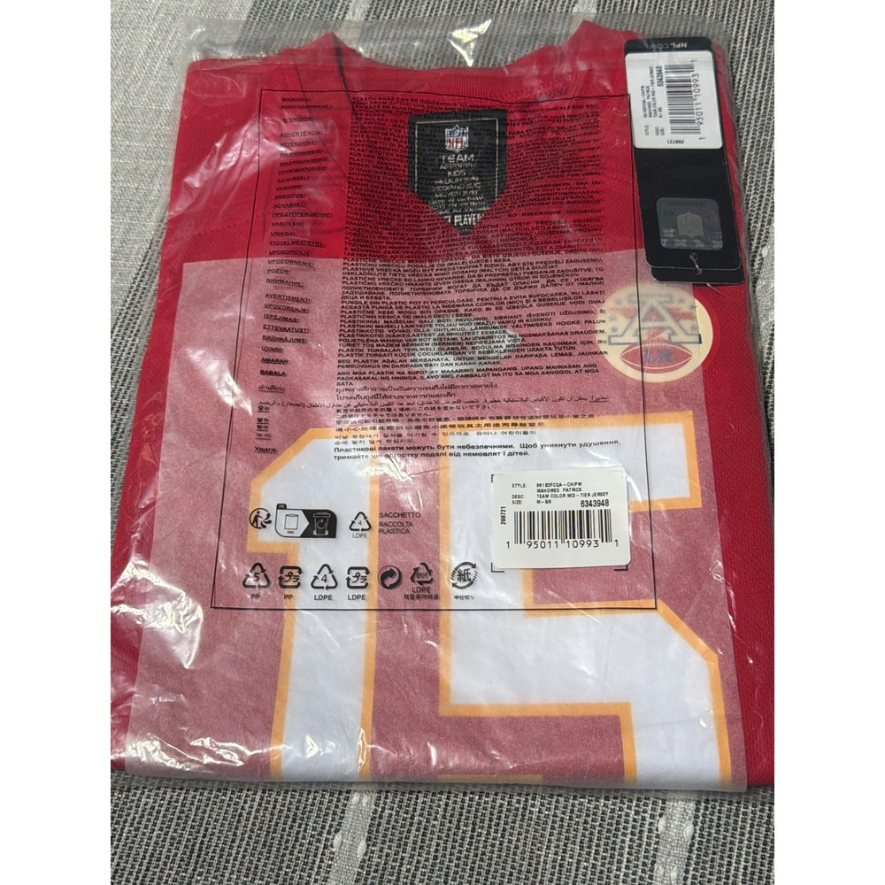 NFL Team Apparel Patrick Mahomes Kansas City Chiefs Kids Jersey Size M